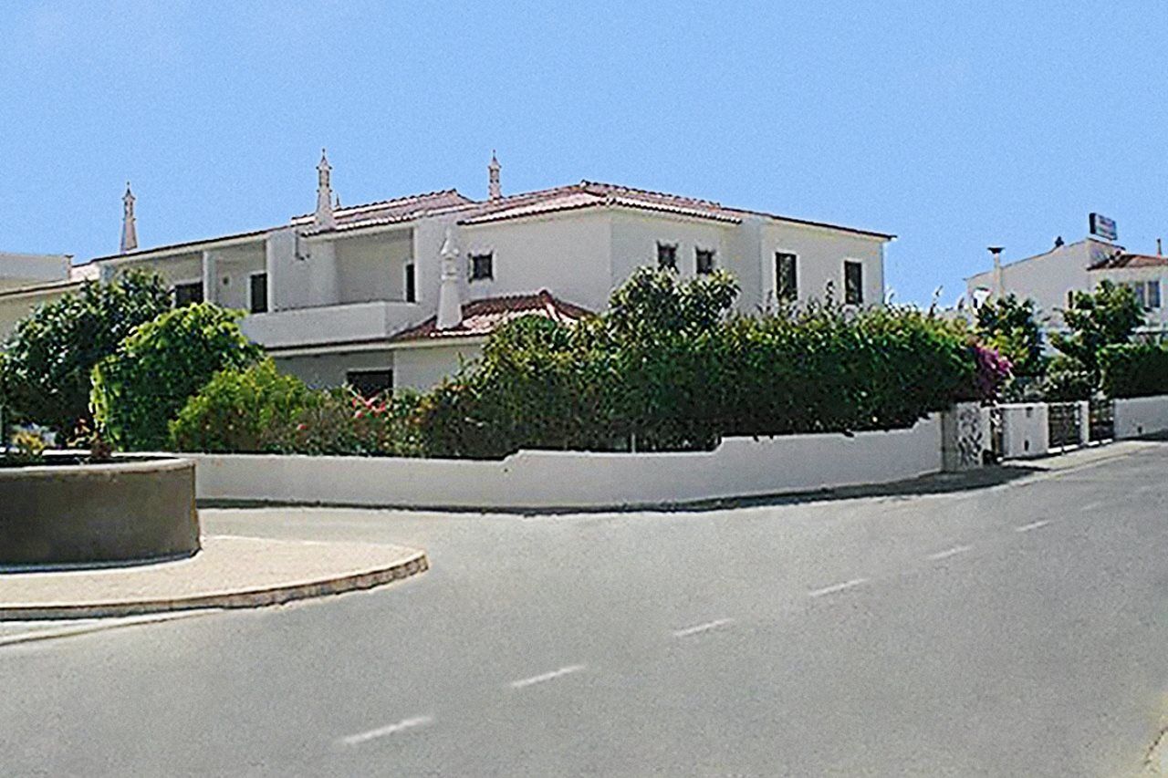Cheerfulway Oura Village Garden Apartamentos البوفيرا المظهر الخارجي الصورة